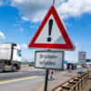 Wirtschaft: Straßen und Brücken in Mecklenburg-Vorpommern verfallen 