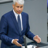 Verkehrsetat im Bundestag: Bilger kündigt neue Finanzierung der Autobahnen an