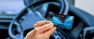 DKV bringt Ladekarte für Elektro‑Lkw auf den Markt