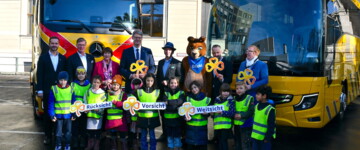 TV_Daimler_Blicki_Safety_Truck