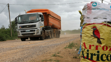 Trucking im Süden Afrikas: Sand im Getriebe