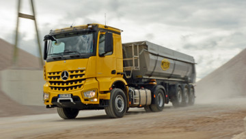 Mercedes Arocs 1845 HAD: Mehr Traktion für den Schwaben