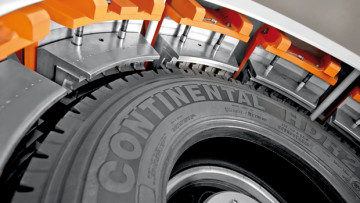 Reifen-Runderneuerung bei Continental