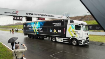 GUINNESS WORLD RECORDS™-Weltrekord mit eActros 600 Rückwärtsfahrt