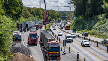 Baustelle auf der Autobahn A40 bei Mülheim-Winkhausen