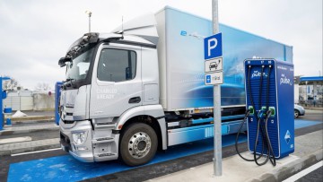 Tankstelle_Aral_Ladepunkt_Elektro_Lkw