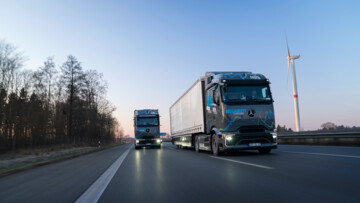 eActros_Testwart_Megawattladen