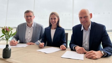 Beim Unterzeichnen des Vertrags: hylane und H2 Mobility