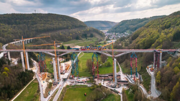 Aufmacher Brückenbau-Report