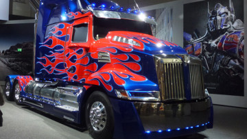 Aus Western Star wird Optimus Prime