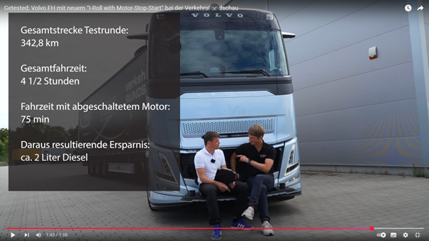 Jan Burgdorf und Thomas Tschakert von Volvo Trucks besprechen die Ergebnisse des Tests des Volvo FH Aero 420 I-Save