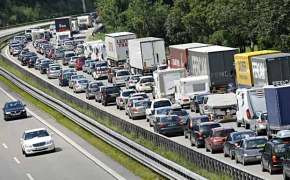Aufbau der A8 geht weiter Aufbau der A8 geht weiter Bild