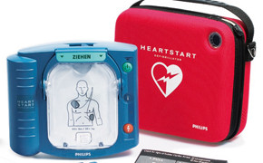 Leben retten mit Defibrillator Bild