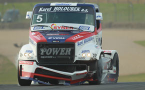 Truck-Race: Saison-Auftakt in Donington Truck-Race: Saison-Auftakt in Donington Bild