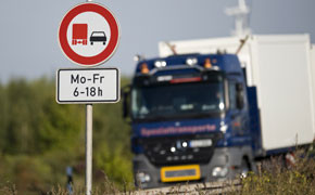 LKW-Überholverbote sind rechtmäßig Bild