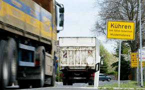 Regierung prüft Ausweitung der LKW-Maut Regierung prüft Ausweitung der LKW-Maut Bild