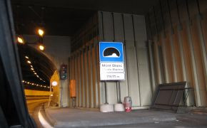 Mont-Blanc-Tunnel: Ein Drittel weniger LKW als 1999 Mont-Blanc-Tunnel: Ein Drittel weniger LKW als 1999