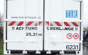 Ramsauer will Lang-LKW auf der Straße testen Ramsauer will Lang-LKW auf der Straße testen Bild