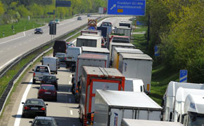 Weltweiter LKW-Markt im Aufwind Weltweiter LKW-Markt im Aufwind Bild