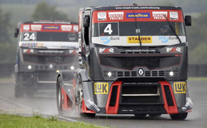 Truck Race in Nogaro Truck Race in Nogaro Bild