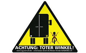 Aktion "Toter Winkel": Aufkleber gegen Unfälle Bild