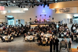 Mercedes: Werk Wörth feiert 50-jähriges Jubiläum Bild