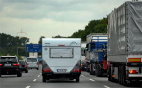 BGL-Flyer zu LKW und Caravans BGL-Flyer zu LKW und Caravans