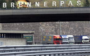 Immer mehr LKW am Brenner Immer mehr LKW am Brenner