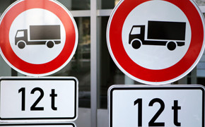 LKW müssen draußen bleiben LKW müssen draußen bleiben