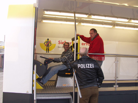 Gurtanlegequote verbessert Bild