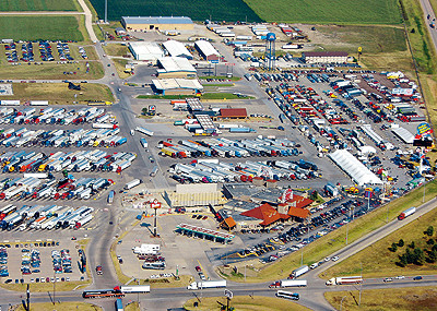 Mega-Truck-Stop Mega-Truck-Stop