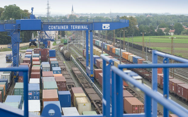 Österreich: Mehr Verbindungen am Containerterminal Salzburg Containerterminal