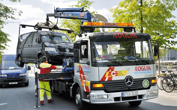 Behörde darf sofort abschleppen