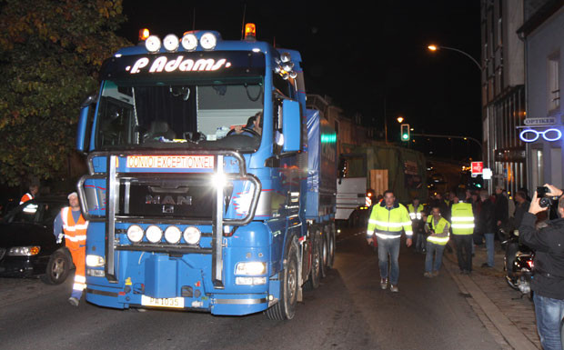 Schwertransport mit 350 Tonnen