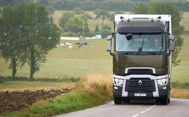 Beim neuen Renault T fährt noch ein Hauch Magnum mit