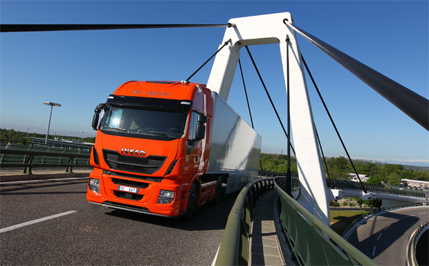 Neuer Iveco Stralis