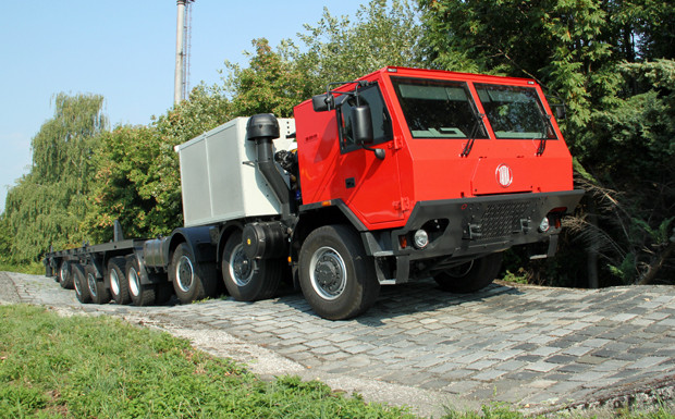 16x8: Tatras längstes und stärkstes Auto der Firmengeschichte