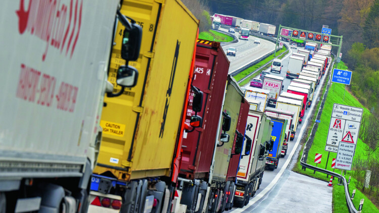 Alpenquerender Verkehr