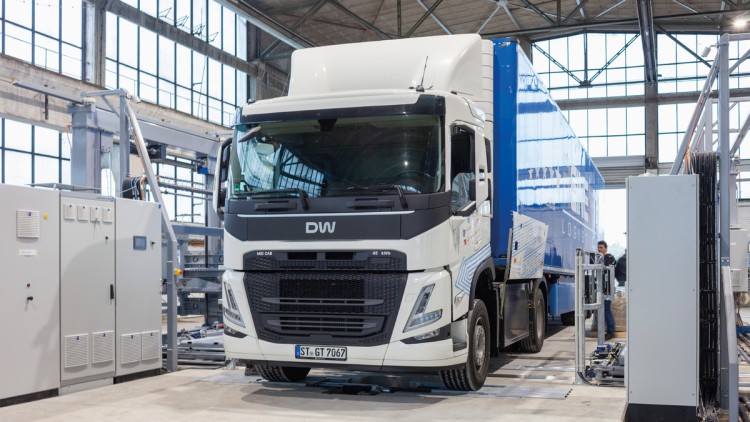 eHaul Batteriewechselstation für schwere E-Lkw in Lübbenau