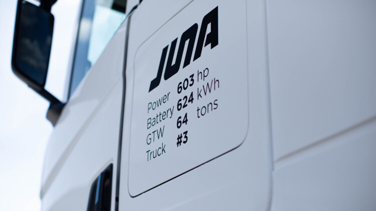 Elektrischer Schwerlastverkehr wird Alltag bei JUNA