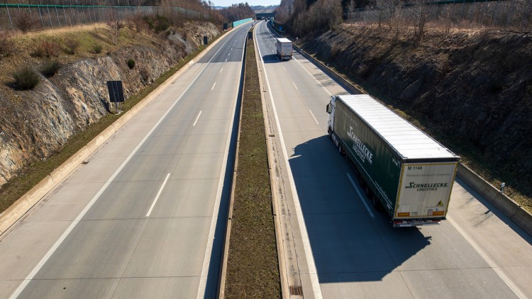 Lkw, Autobahn, A17