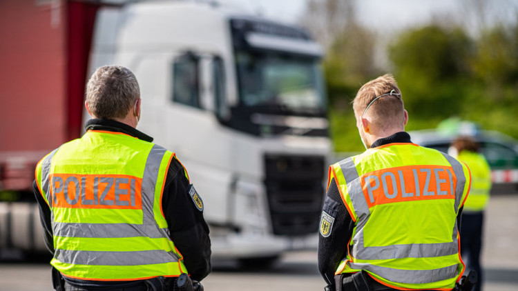 Zahlreiche Verstöße bei Lkw-Kontrollaktion