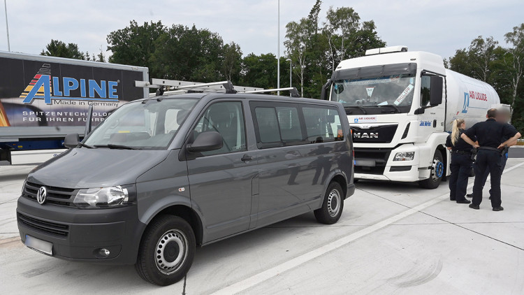 Verdeckte Kontrollen von Lkw-Fahrern in ganz Niedersachsen möglich