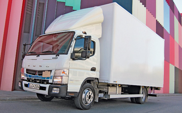 Fuso Canter Eco Hybrid: High-Tech im Basislager