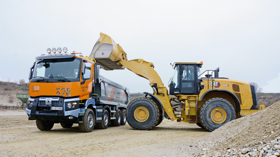 Bagger Renault Kipper