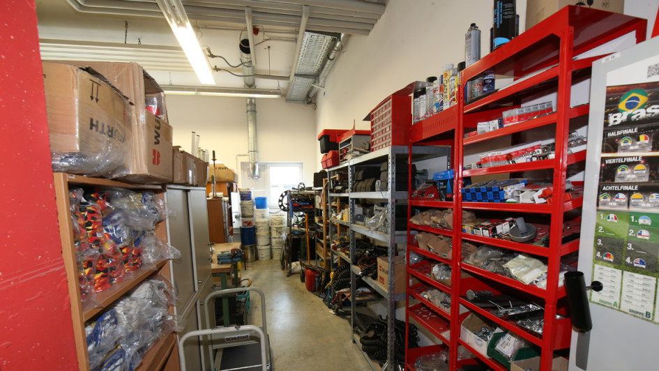 Spedition Schlecht Lager