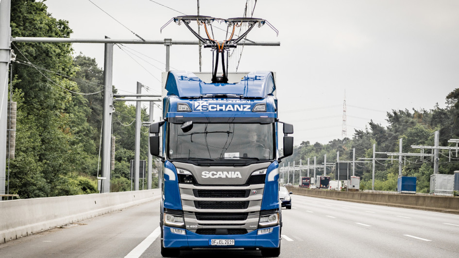 Oberleitungs-Lkw Schanz