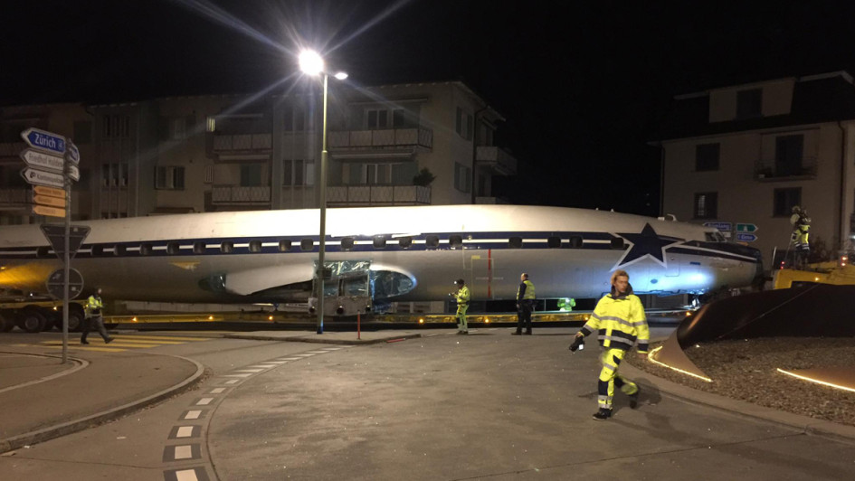 Verkehrsinsel Super Connie