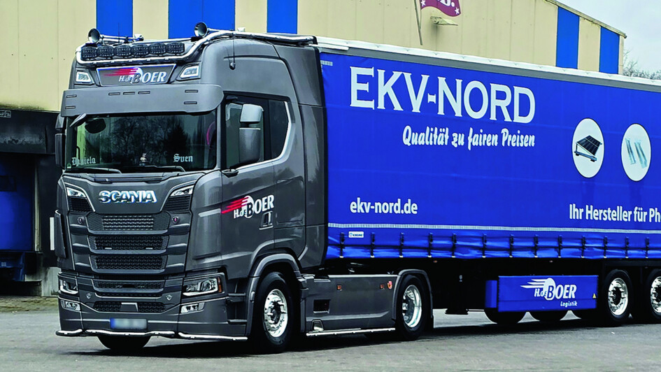Truck blau neu