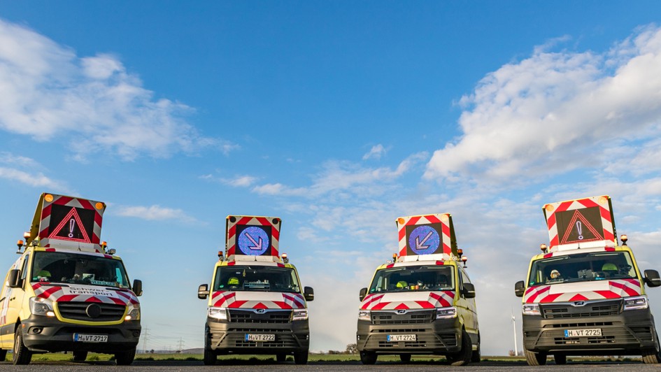 Begleitfahrzeuge Schwertransport